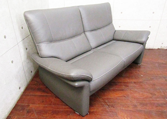 Z104モデル 2人掛けソファ