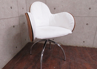 インチーザ（INCISA）アームチェア